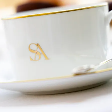 Hotel Saint-ange 5*